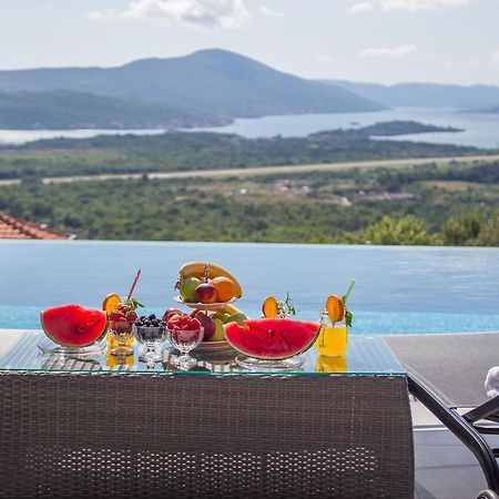 Apartment Kascelan Kotor Ngoại thất bức ảnh